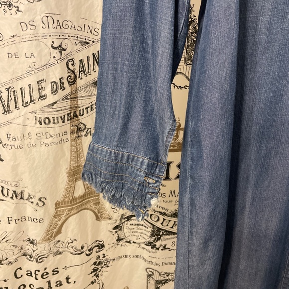 Chelsea & Theodore - Picture 5 of 8